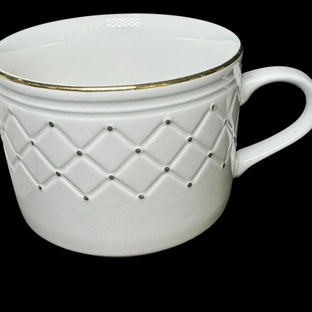 Gibson Golden Basket Flat Coffee Cup White and Gold‎ Set of 4